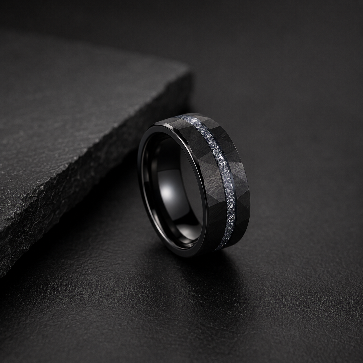 Anvil — Hammered Black